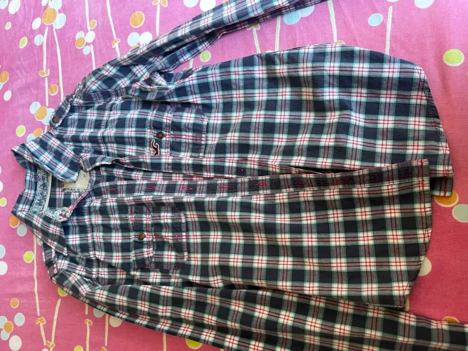 vendo blusa xadrez manga longa