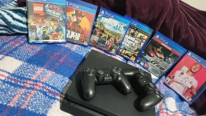 PS4 Slim 1TB