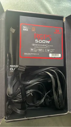 Fonte gamer Reddragon 500w