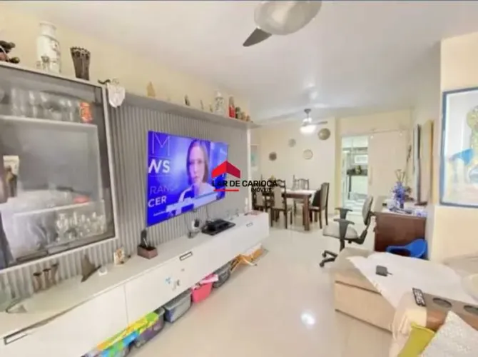 Apartamento Residencial / 2 quartos / 2 banheiros/2 vagas/77m ² / Copacabana