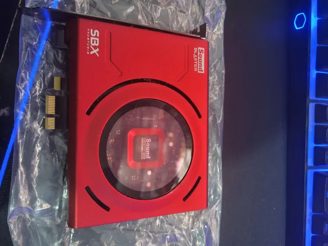 Placa de audio Sound Blaster ZX 