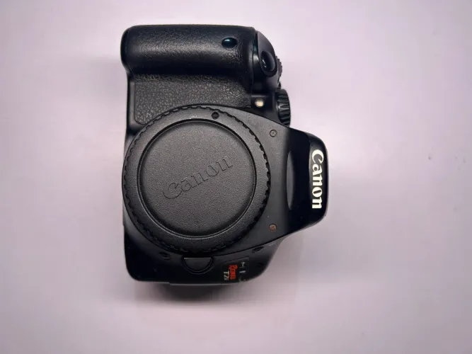 Canon t2i 