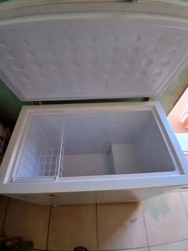 Freezer philco 200L