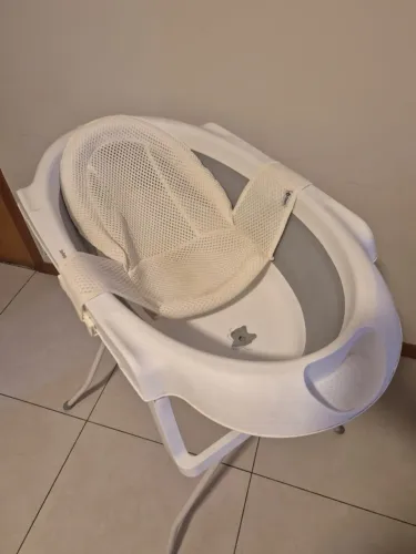Banheira Smile com Suporte Safety 1st