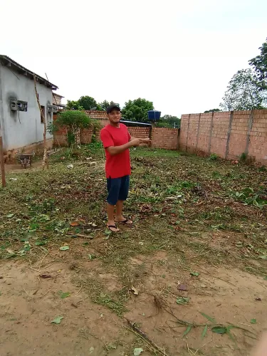 Vendo terreno 10x20 plano em Manacapuru.
