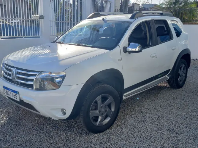 Renault Duster Dynamique 1.6 Hi-flex 16V Mec. 2014