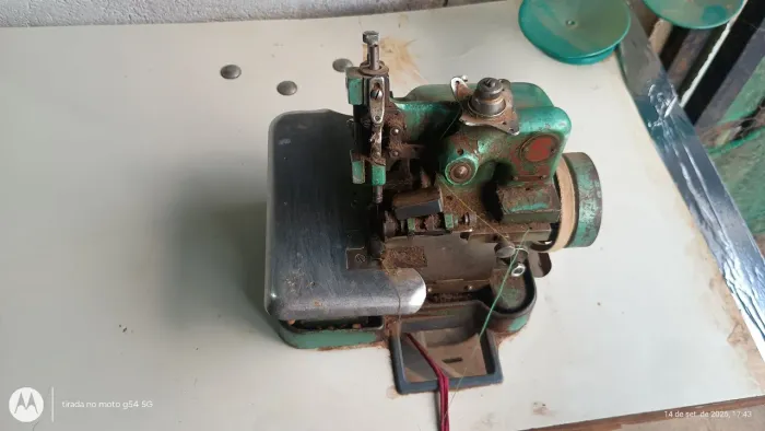 Máquina de costura