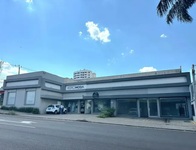Galeria para aluguel possui 40 metros quadrados com 1 quarto em Centro - Campo Grande - MS