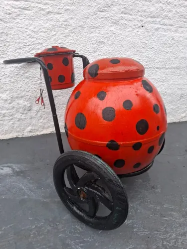 Carrinho de cocô 