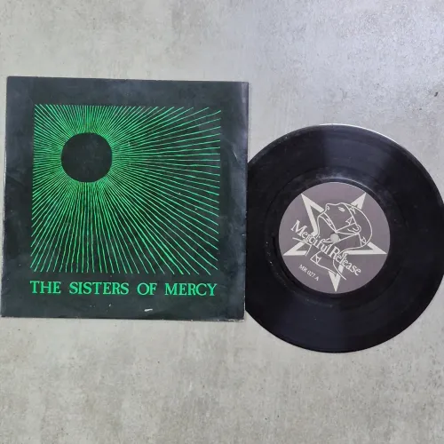 COMPACTO VINIL THE SISTERS OF MERCY MERCRFUL RELEASE  1983 DISCO PEQUENO RARO TEMPLE LOVE
