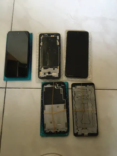 Celulares para retirada de peças