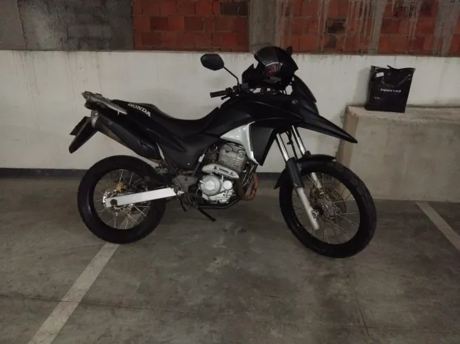 Moto muito conservada 