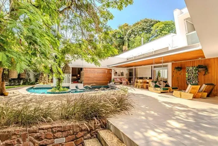 Casa com 4 quartos à Venda, Vila Madalena - São Paulo
