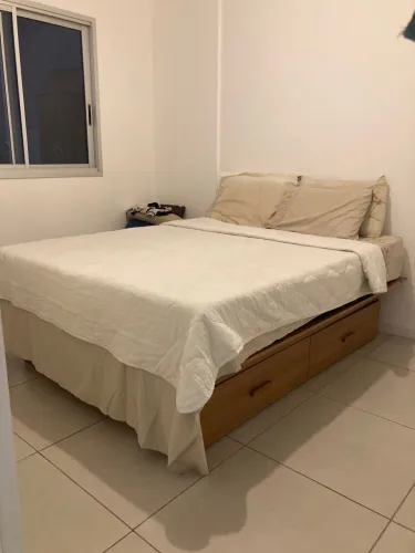 Cama Queen 