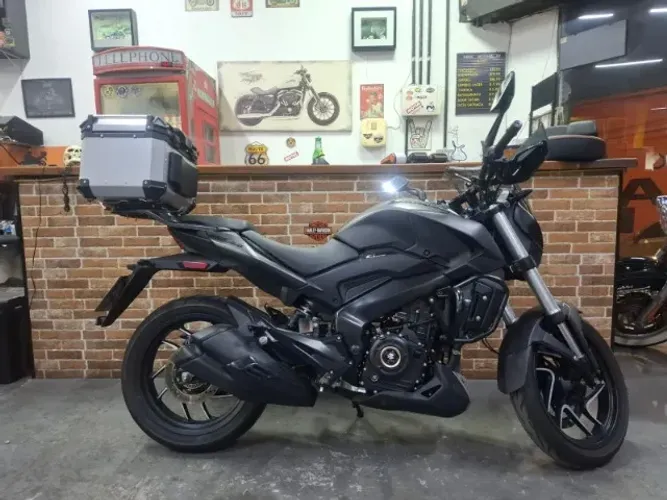 Bajaj Dominar 400 2025