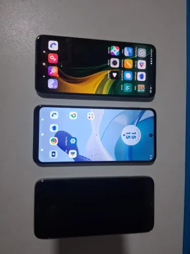 3 celulares para conserto ou retirada de peças