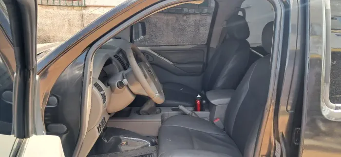 Nissan Frontier Se/se Strik CD 4X4 2.5 TB Dies. 2011