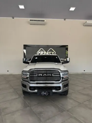 Ram 3500 Laramie 6.7 TB CD 4X4 Diesel 2022