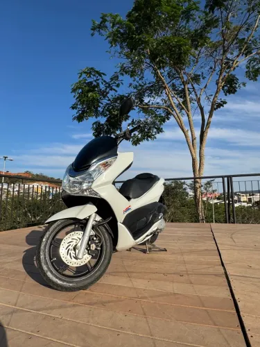 HONDA PCX 2015 À VENDA!