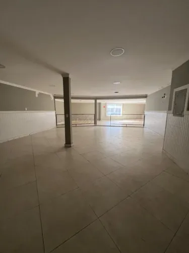 LOJA E SOBRE LOJA