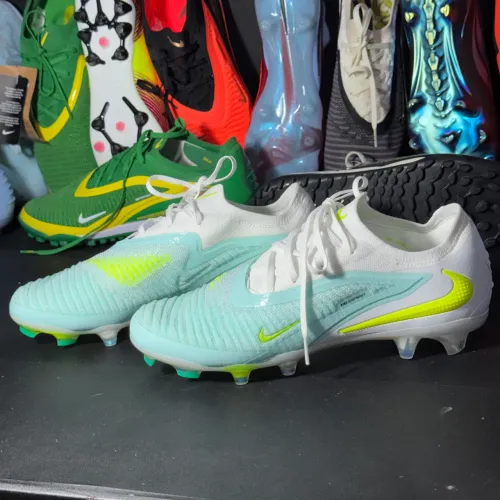 Chuteira Nike GX Elite - 41BR