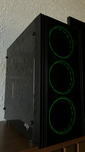PC GAMER (CPU) - Excelente