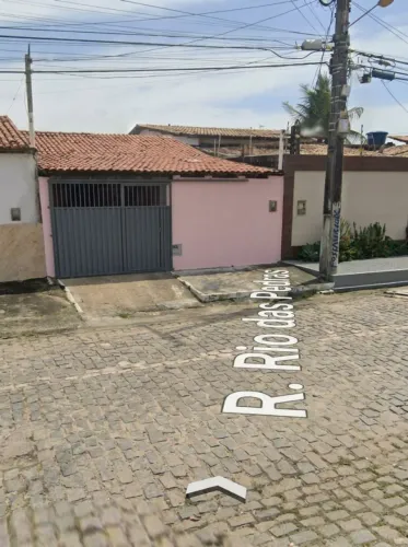 Vendo/Troco Casa no conjunto Gramoré - Zona Norte