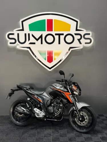 YAMAHA FZ25 FAZER 250 IMPECÁVEL ZERADA SUL MOTORS 