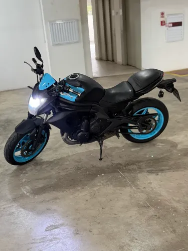 KAWASAKI 650
