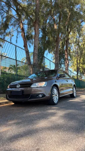 Volkswagen Jetta Highline 2.0 TSI 16V 4P Tiptronic 2014