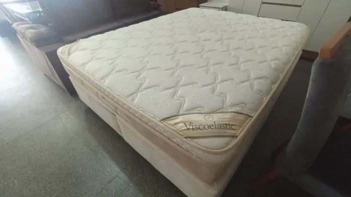 Cama box Queen size Colchão Herval molas ensacandas bambú dividimos TB cartão 