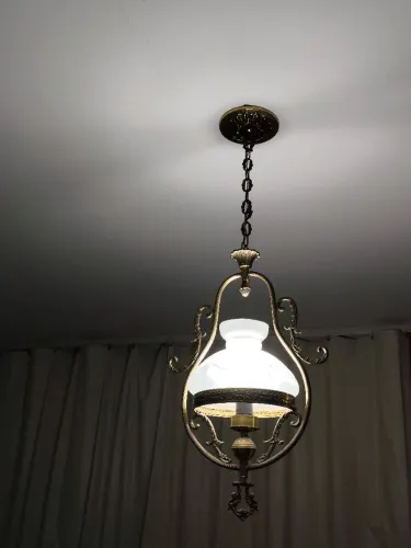 Lustre vintage (vidro e metal dourado envelhecido)