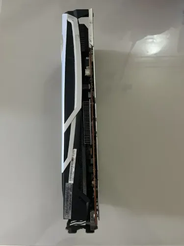 Placa De Vídeo Amd Sapphire Nitro+ Radeon Rx 6700 Xt 12gb