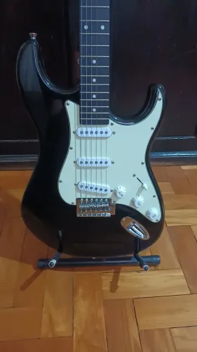 Guitarra Memphis MG 30 Tagima