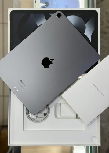Ipad air 5 ª geração m1 64gb bateria 93% LOJA FÍSICA com caixa e carregador original