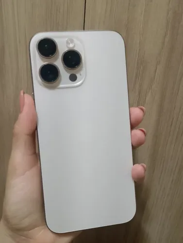 iPhone 16ProMax