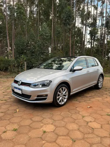 Volkswagen Golf Comfortline 1.0 TSI Total Flex Mec. 2017