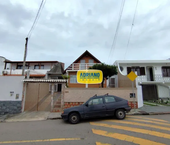 Casa com 3 dormitórios para alugar, 120 m² por R$ 3.786,26/mês - Capoeiras - Florianópolis