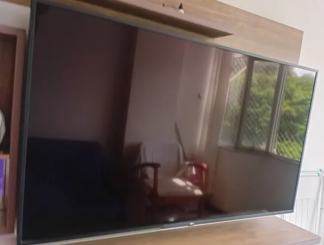 TV LG Smart 65 polegadas 4k.