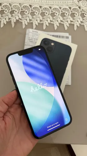 Celular IPhone 13 