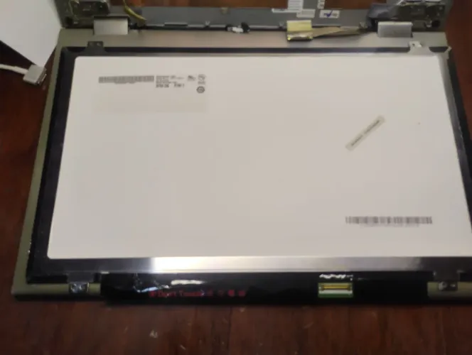 Display led Sim C/abas 14" notebook Só Venda