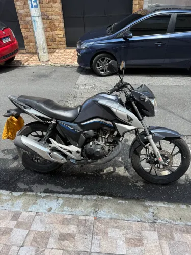 Cg Titan 160 ano 2023 // 2026 vistoriado 