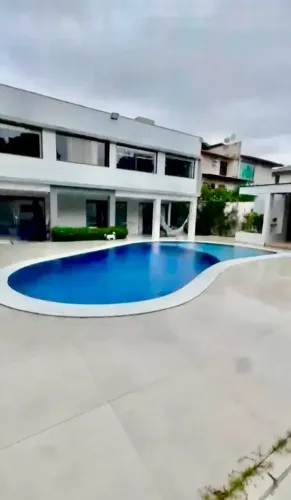 Casa de Alto Padrão no Condomínio Aldebaran Alfa com 4 suítes, piscina, linda!!! Em Maceió