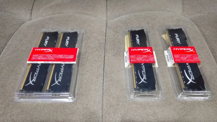 Memória RAM Kingston Hyperx Fury 32GB DDR3 1866MHz CL10.