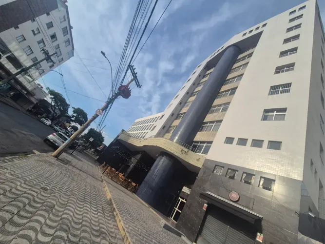 VENDA - SANTA INÊS - APARTAMENTO 4 QUARTOS - Rua Contagem