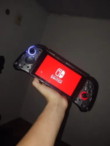 Nintendo swtich V2