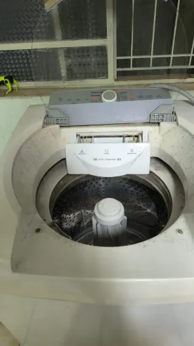 Máquina de lavar roupas Brastemp 11kg