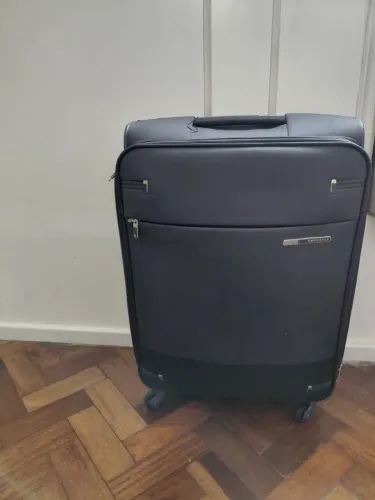 Mala Samsonite Super Light 66cm Expansível 4 Rodas - Excelente Estado