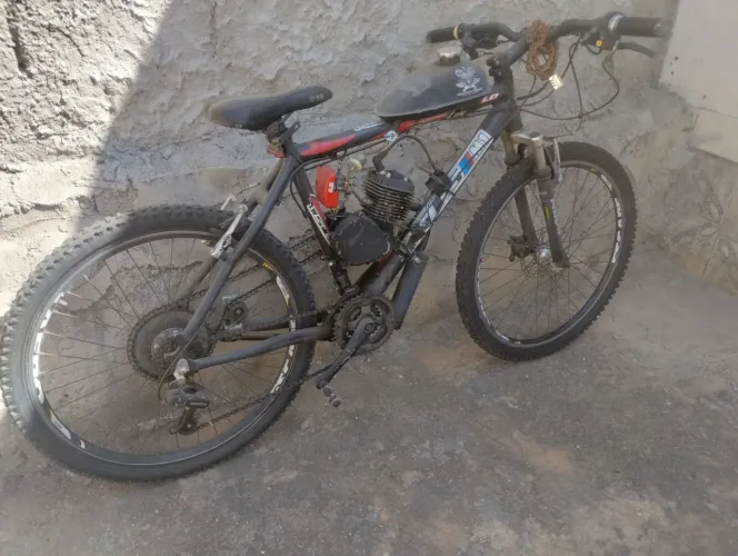 BIKE MOTORIZADA, EXCELENTE PARA TRABALHAR, PASSEAR... TOP DE LINHA 