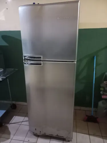 Geladeira dúplex continental copacabana